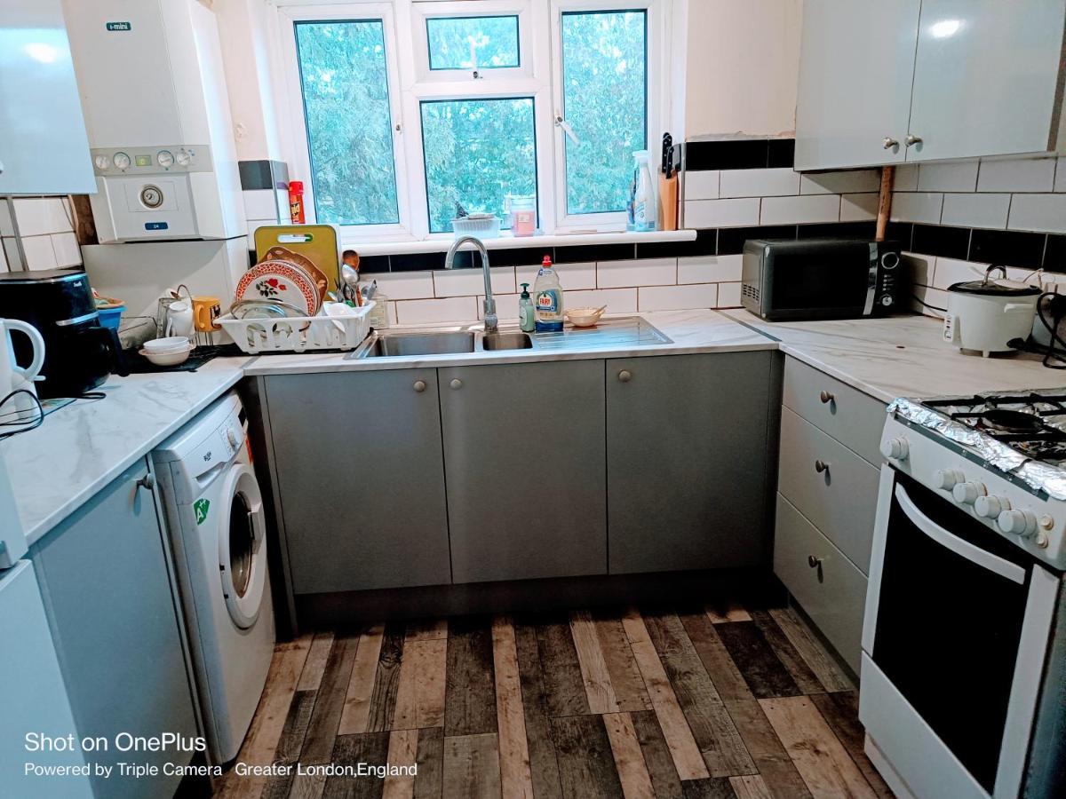 London'S Bed With Breakfast & Free Parking 아파트 외부 사진